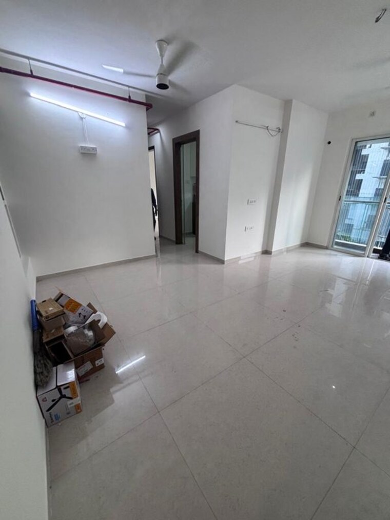 Living Room, courtyard-by-narang-realty-and-the-wadhwa-group 2 Bedroom 762 Sq.Ft. Apartment In Pokhran Road No Two Thane 10200228