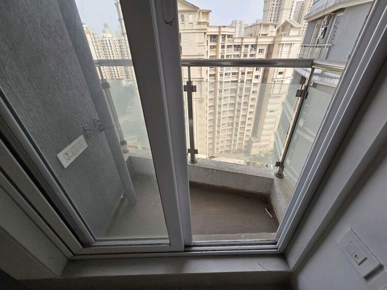 Balcony, rosa-manhattan 3 Bedroom 965 Sq.Ft. Apartment In Ghodbunder Road Thane 10200238