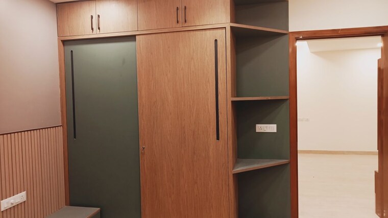 undefined, sector 14 3 Bedroom 350 Sq.Yd. Builder Floor In Sector 14 Hisar 10200246