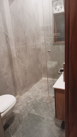 Bathroom in 3 BHK Builder Floor at Sector 14 – for Rent