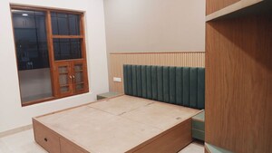 Bedroom in 3 BHK Builder Floor at Sector 14 – for Rent