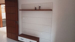 Furnished Amenities in 2 BHK Builder Floor at Sector 14 – for Rent