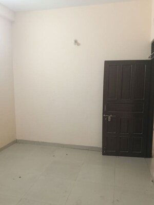 Room in 2 BHK Builder Floor at Sukhliya – for Rent