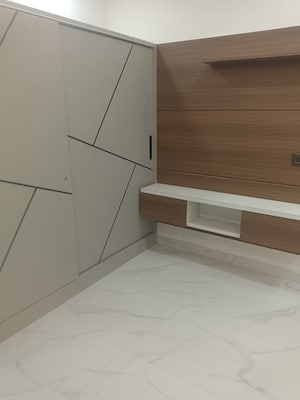 Furnished Amenities in 2 BHK Builder Floor at Sector 9 – for Rent