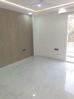 2 BHK + Pooja Room Builder Floor For Rent in Sector 9