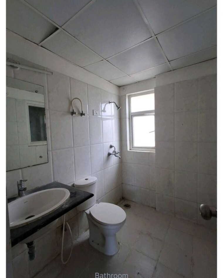 Bathroom, vatika-seven-lamps 3 Bedroom 2158 Sq.Ft. Apartment In Sector 82 Gurgaon 10200287