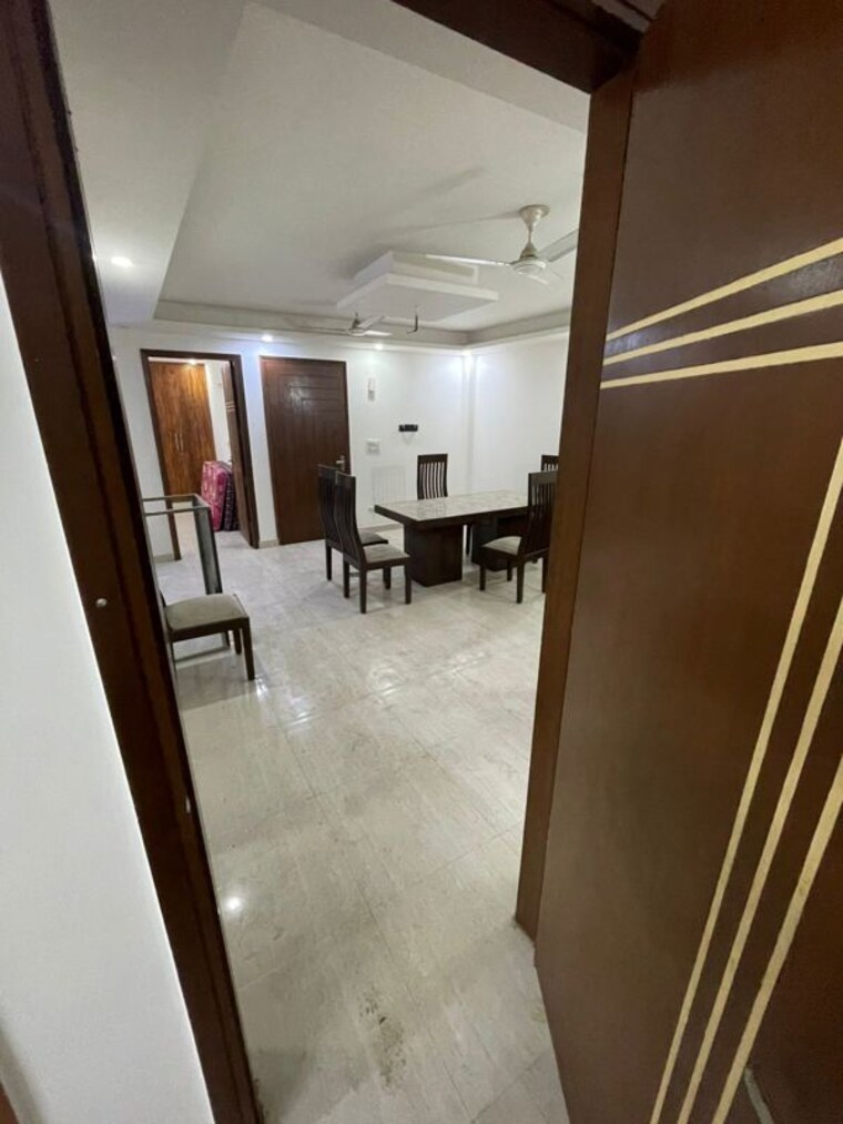 undefined, chattarpur 3 Bedroom 1100 Sq.Ft. Builder Floor In Chattarpur Delhi 10200320