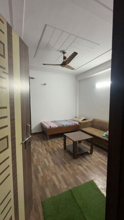 3 BHK + Pooja Room Builder Floor For Rent in Chattarpur