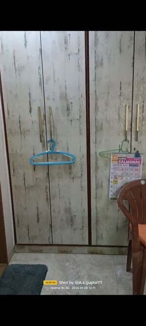 Furnished Amenities in 2 BHK Apartment at Trishul CHS, Andheri West – for Rent