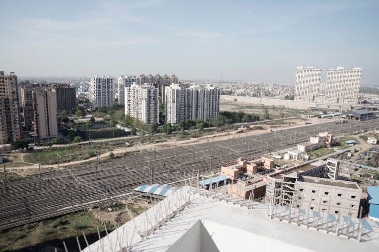 Exterior View, migsun-green-mansion 2 Bedroom 933 Sq.Ft. Apartment In Zeta I Greater Noida Greater Noida 10200333