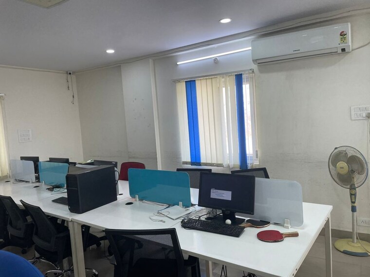 Team Area, madhapur Commercial Office Space 2000 Sq.Ft. In Madhapur Hyderabad 10200359