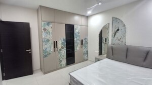 Room in 3 BHK Apartment at Rajapushpa Provincia, Narsingi – for Rent