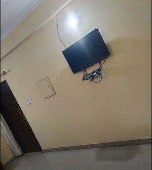 Furnished Amenities in 3 BHK Apartment at Rudra Twin Towers, Butler Colony – for Rent