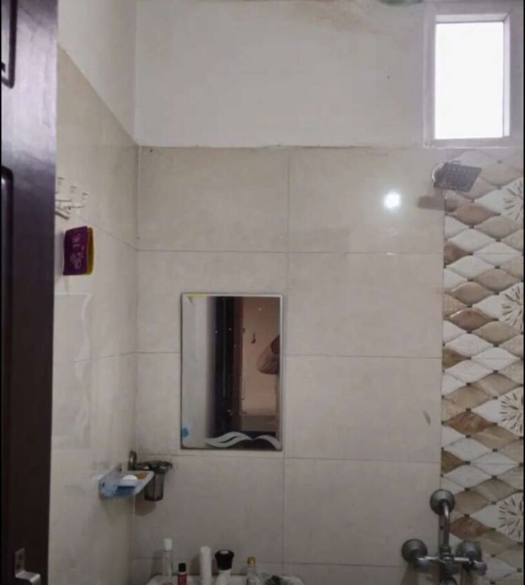 Bathroom, rudra-twin-towers 3 Bedroom 1551 Sq.Ft. Apartment In Butler Colony Lucknow 10200366