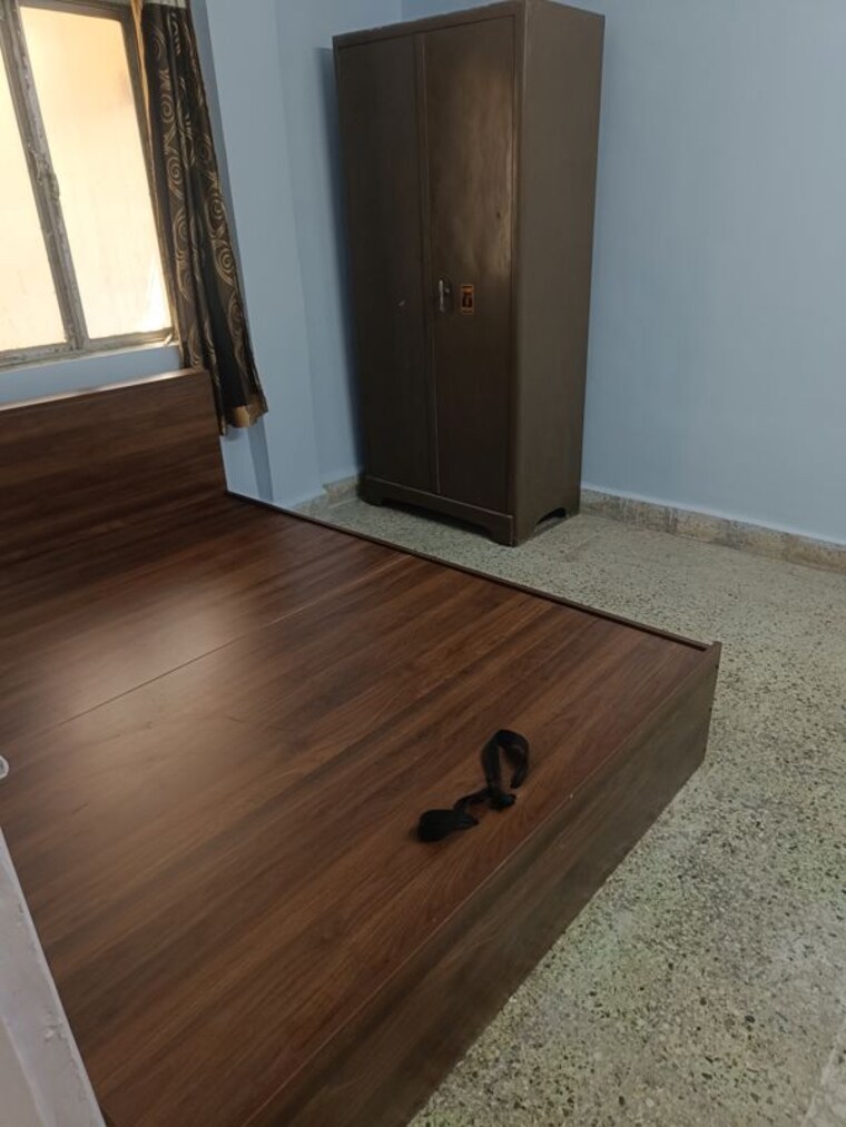 Room, gold-star 1 Bedroom 450 Sq.Ft. Apartment In Kandivali West Mumbai 10200375