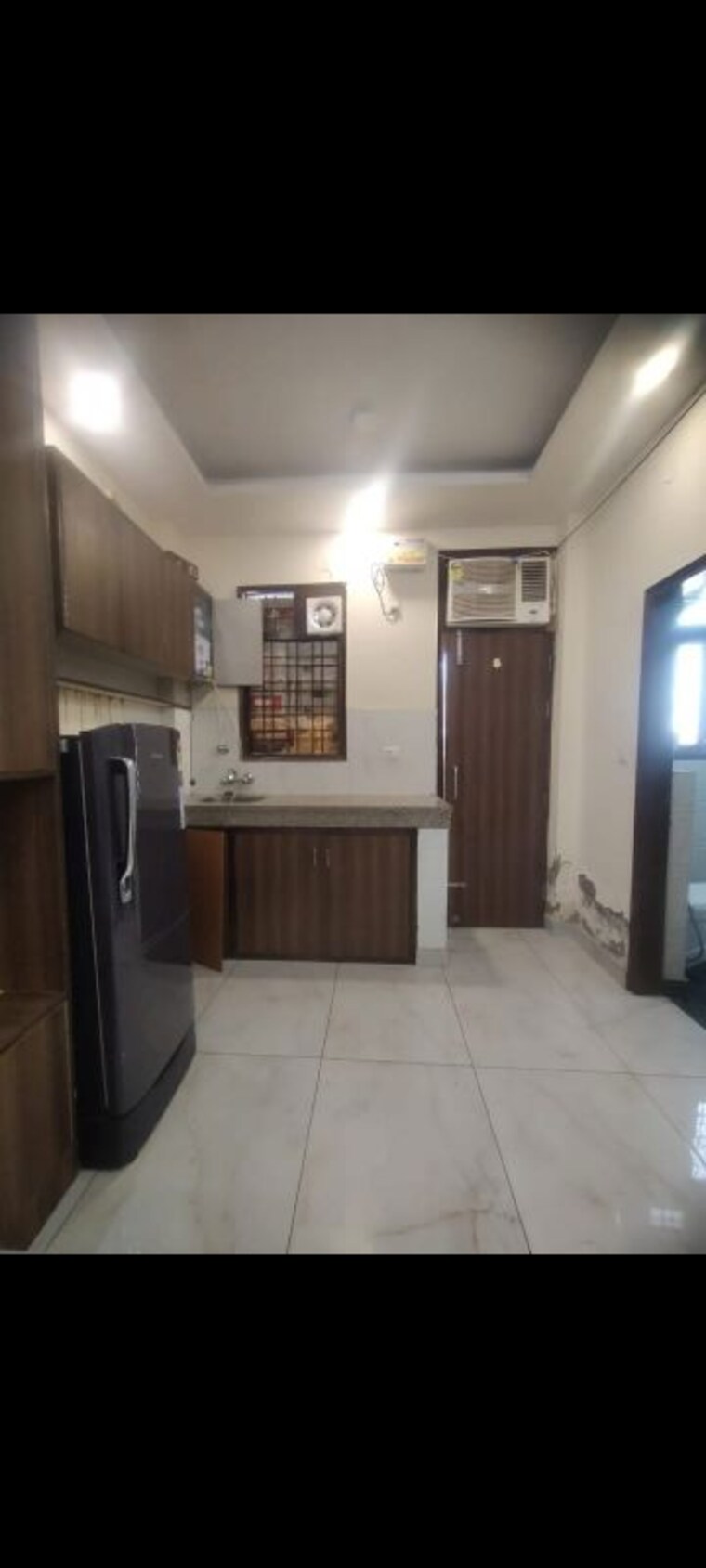 Living Room, vipul-square 1 RK 460 Sq.Ft. Builder Floor In Sushant Lok I Gurgaon 10200376