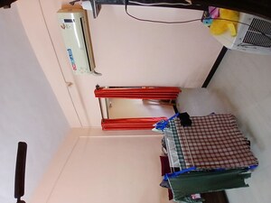 Furnished Amenities in 1 BHK Apartment at Chanchal Kalyan Complex, Yari Road – for Rent