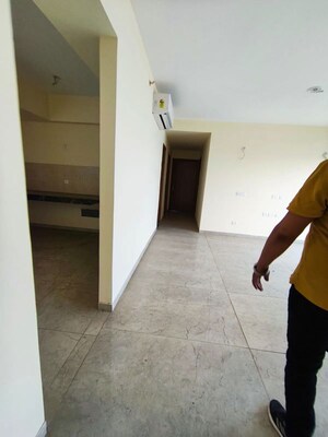 Furnished Amenities in 3 BHK Builder Floor at Gomti Nagar – for Rent