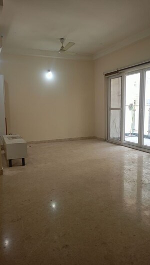 Room in 2 BHK Apartment at Prestige Ivy League, Kondapur – for Sale