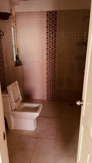 Bathroom in 3.5 BHK Apartment at Rishita Mulberry Heights, Sushant Golf City – for Rent