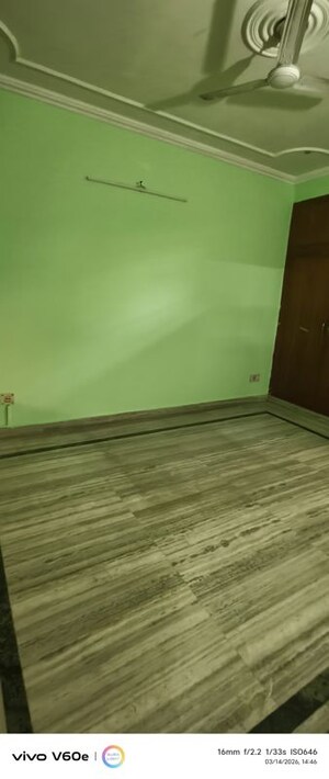 Room in 2 BHK Independent House at Sector 51 – for Rent