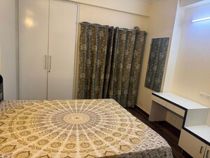 2 BHK Apartment For Rent in Panchsheel Greens II, Sector 16 Greater Noida