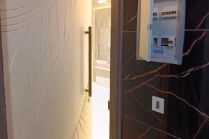 2 BHK Builder Floor For Sale in Mahavir Enclave