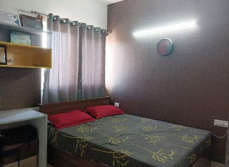Bedroom, rohan-upavan 2 Bedroom 1000 Sq.Ft. Apartment In Hennur Bangalore 10200437