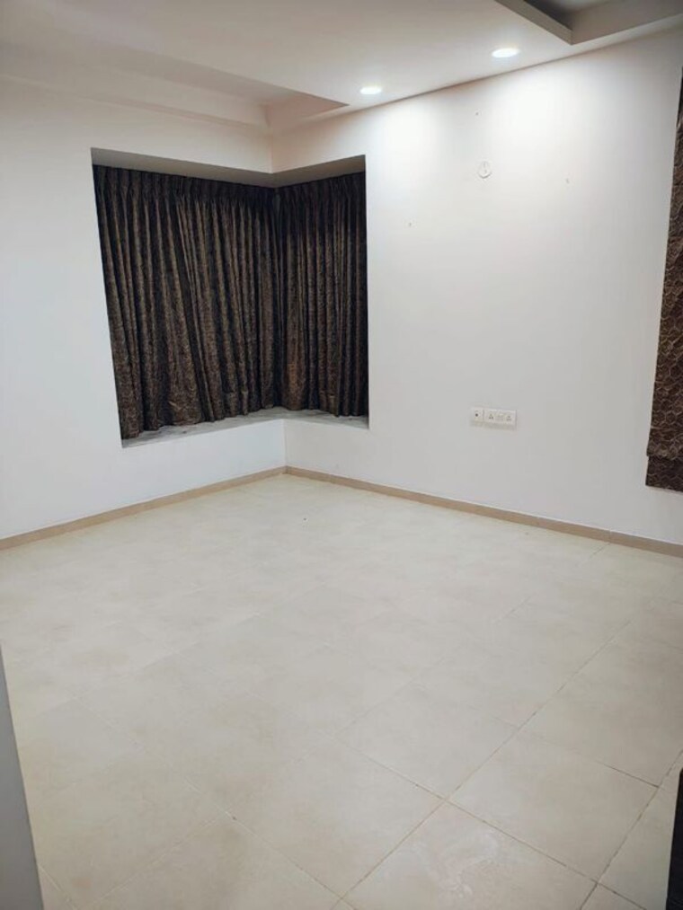 Room, bhartiya-nikoo-homes 3 Bedroom 1600 Sq.Ft. Apartment In Thanisandra Main Road Bangalore 10200461