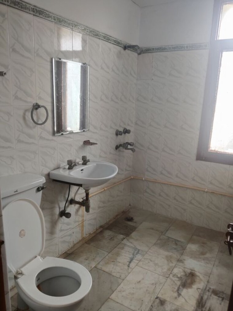 Master Bedroom, sector 21c 3 Bedroom 1450 Sq.Ft. Apartment In Sector 21c Faridabad 10200476