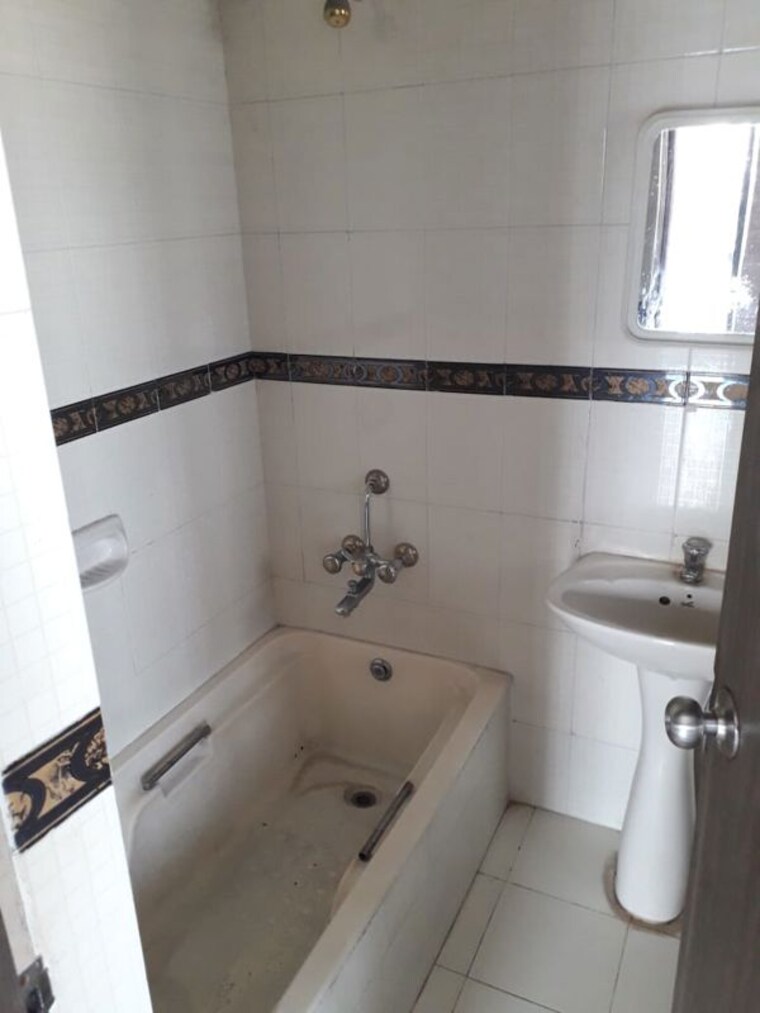 Attached Bathroom, dp road 3 Bedroom 1426 Sq.Ft. Apartment In Dp Road Pune 10200483