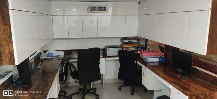 Team Area, options-primo Commercial Office Space in IT/SEZ 496 Sq.Ft. In Chakala Mumbai 10200527