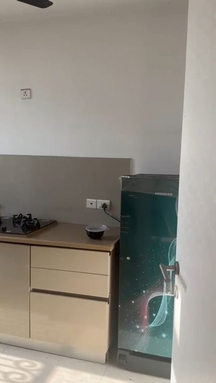 undefined, hiranandani-solitaire-studio-apartment 1 Bedroom 367 Sq.Ft. Apartment In Ghodbunder Road Thane 10200545