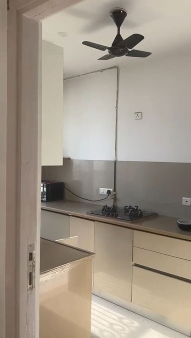 Kitchen, hiranandani-solitaire-studio-apartment 1 Bedroom 367 Sq.Ft. Apartment In Ghodbunder Road Thane 10200545