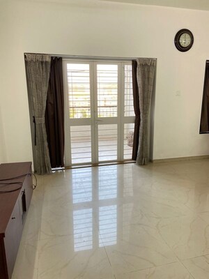 Room in 2 BHK Apartment at Multicon Silver Dale Phase I, Baner – for Rent