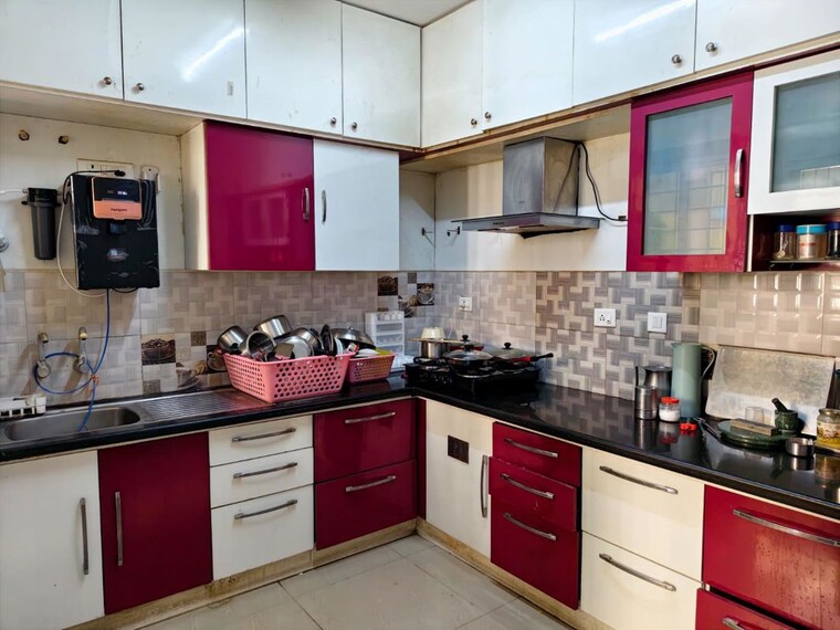 Kitchen, mrkr-mera-homes 3 Bedroom 1852 Sq.Ft. Apartment In Whitefield Bangalore 10200526