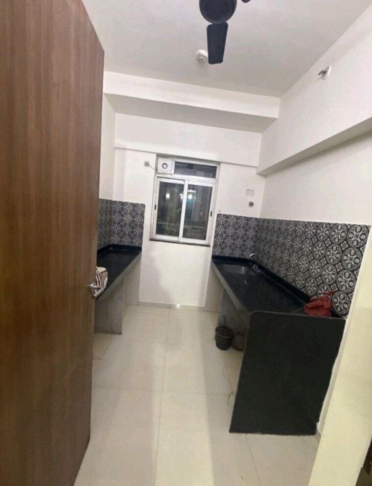 Kitchen, lodha-amara 1 Bedroom 551 Sq.Ft. Apartment In Kolshet Road Thane 10200561