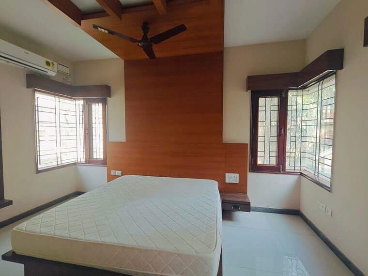 Bedroom, rahat-gardenia 5 Bedroom 3300 Sq.Ft. Villa In Whitefield Bangalore 10200585