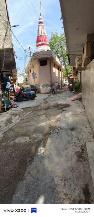 Parking in 3 BHK Independent House at Sector 50 – for Sale