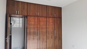 Furnished Amenities in 2 BHK Apartment at Raheja Ridgewood, Goregaon East – for Rent