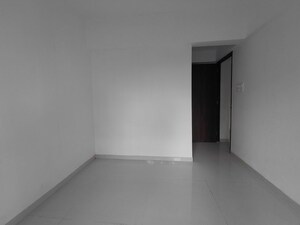 Room in 1 BHK Apartment at Sushanku Avenue 36, Goregaon West – for Rent