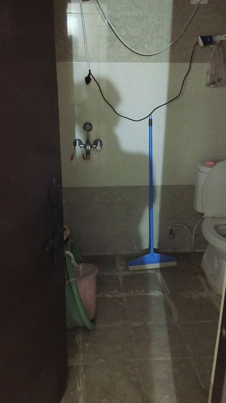 Bathroom, adore-samriddhi 3 Bedroom 645 Sq.Ft. Apartment In Sector 89 Faridabad 10200656