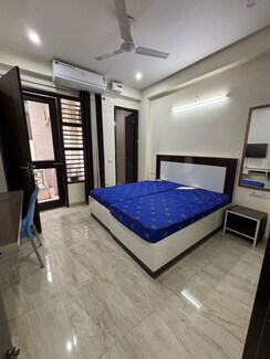 2 BHK Builder Floor For Rent in Sector 51