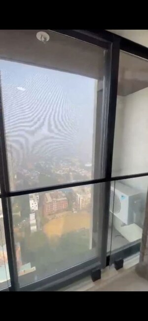 Room in 2 BHK Apartment at Dosti Eastern Bay, Wadala – for Sale