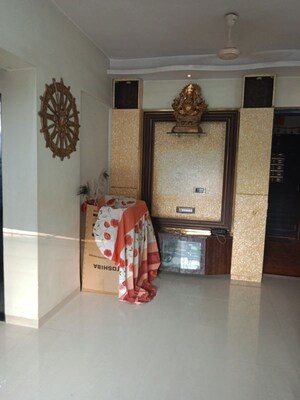 Furnished Amenities in 1 BHK Apartment at Kalpataru Shravasti, Malad West – for Rent