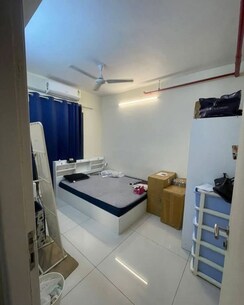 1 BHK Apartment For Rent in K Raheja Vihar