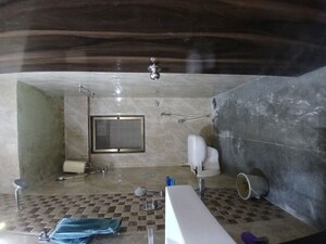 Team Area in 1 BHK Apartment at Panorama Tower, Andheri West – for Rent