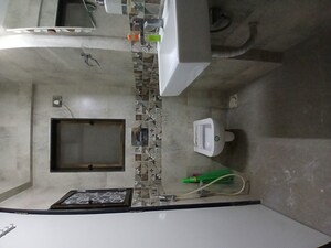 Furnished Amenities in 1 BHK Apartment at Panorama Tower, Andheri West – for Rent