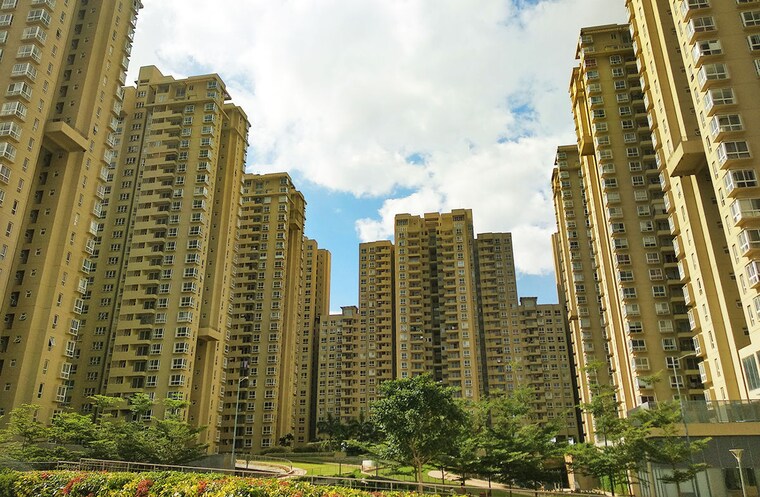 Exterior View, bhartiya-nikoo-homes 2.5 Bedroom 1300 Sq.Ft. Apartment In Thanisandra Main Road Bangalore 10200689