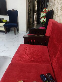 3 BHK + Study Room Apartment For Rent in Shanti Homes